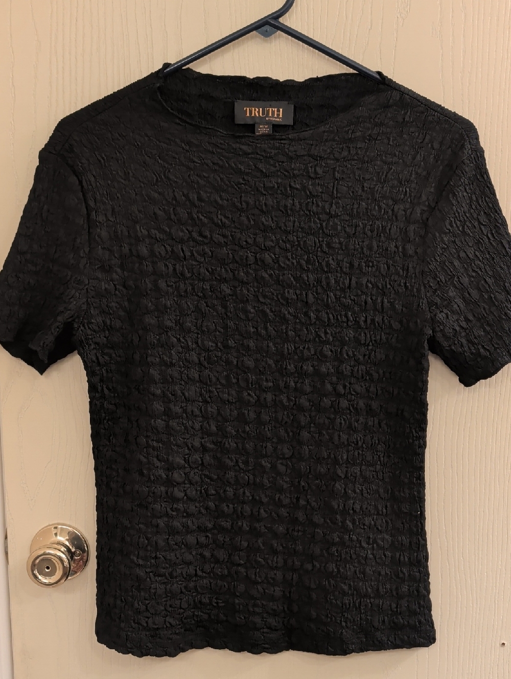 Truth by Republic Black Textured Short Sleeve Top Women’s Medium Stretch Tee